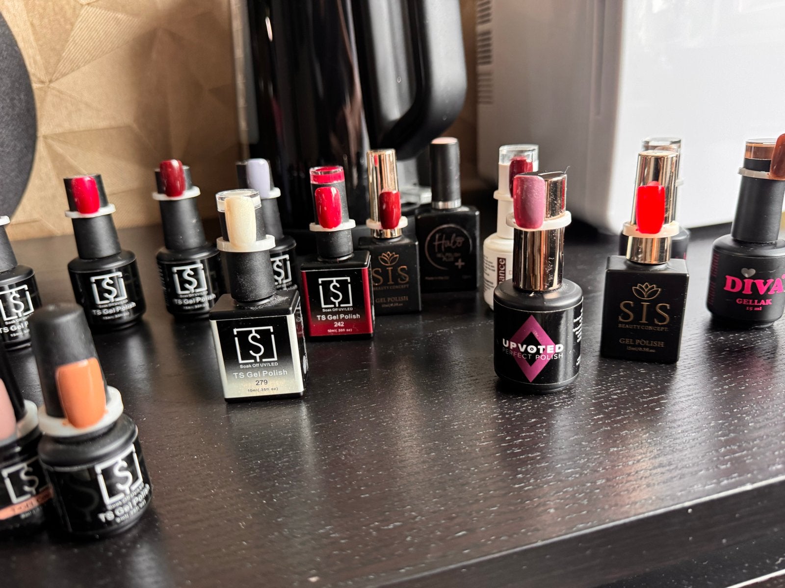 Grote partij nagelproducten: gellak, glitters, tips, sticker, Gebruikt, Overige kleuren, Ophalen of Verzenden, Handen en Nagels