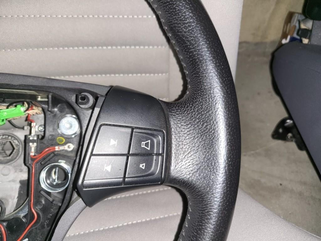 Leder Stuurwiel Volvo V50 S40 in zeer goede staat, Ophalen of Verzenden, Gebruikt, Volvo