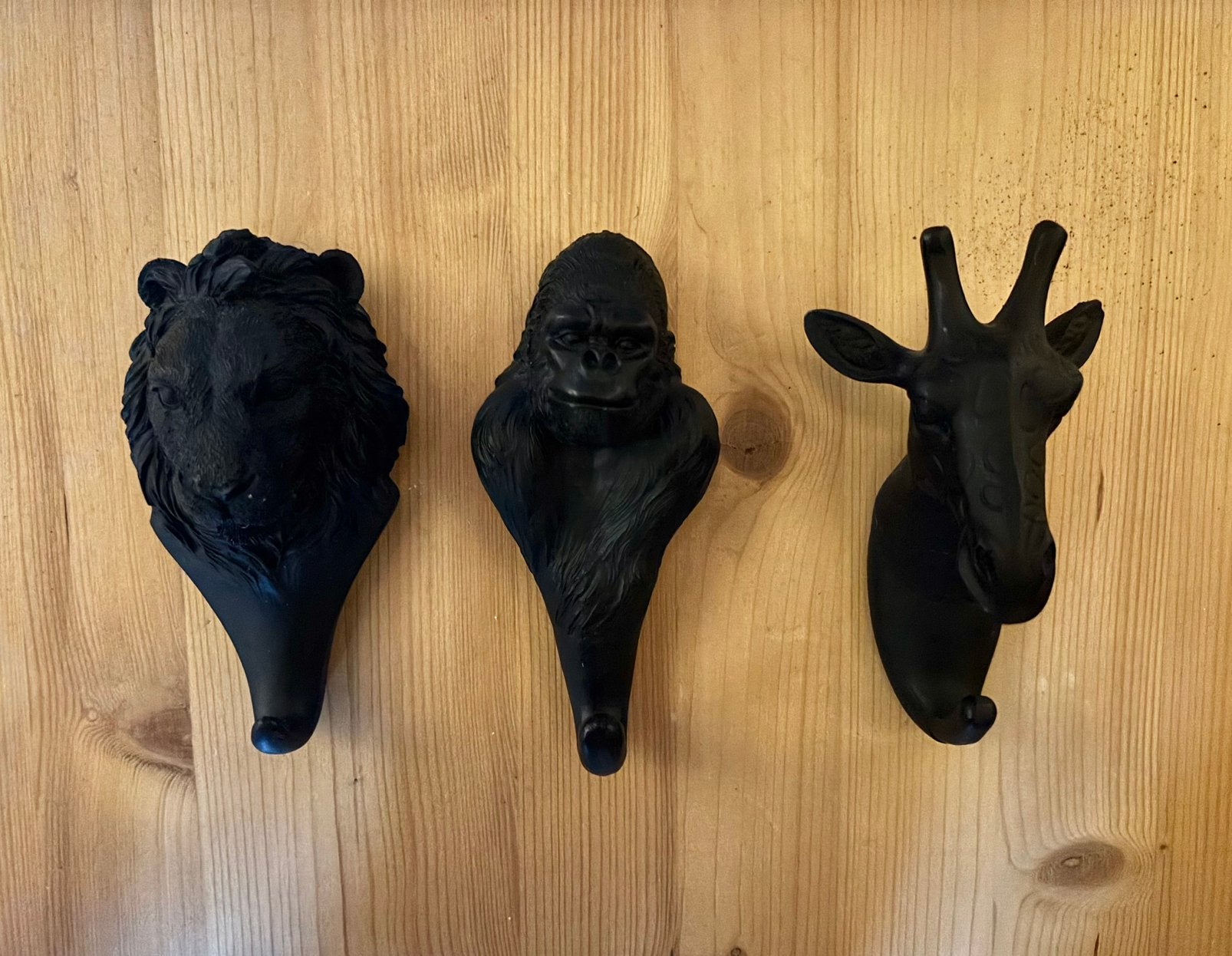 Kapstokhaakjes met dierenkoppen (leeuw, gorilla, giraffe), Overige materialen, Gebruikt, Wandhaken, Ophalen of Verzenden