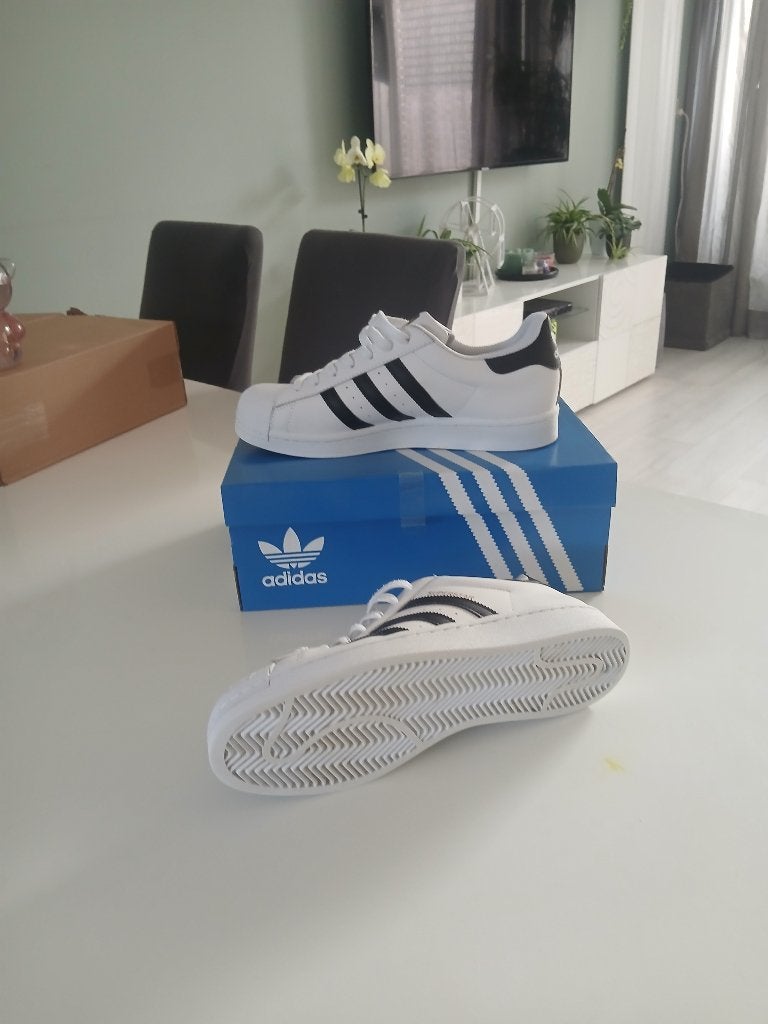 Adidas superstar 44 ,5, Kleding | Heren, Schoenen, Wit, Boots, Ophalen of Verzenden, Zo goed als nieuw