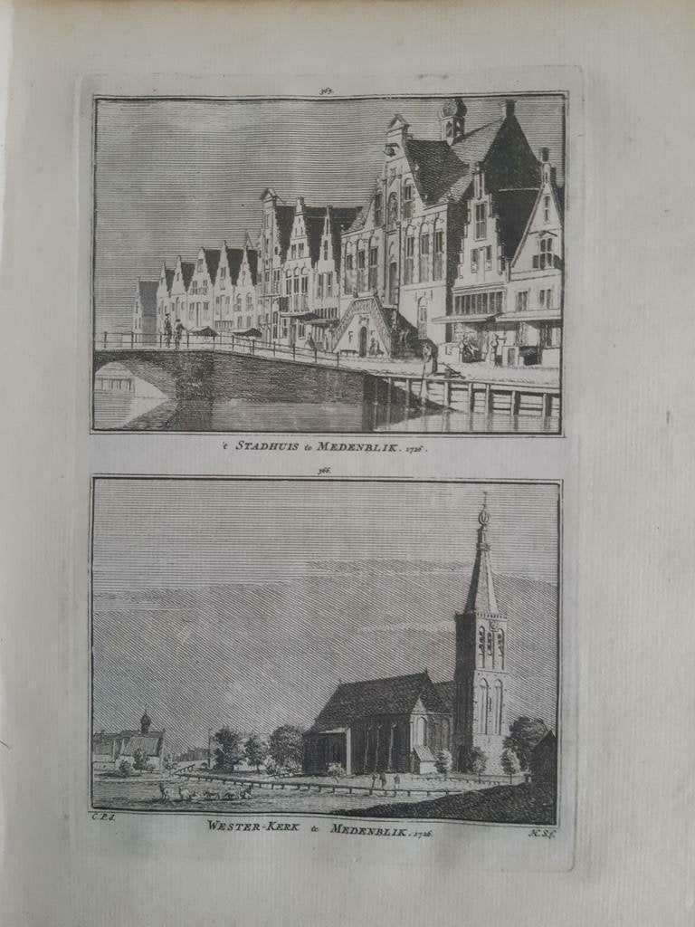 365-366*/ Stadhuis en Westerkerk te Medemblik  gravure 1752, Antiek en Kunst, Ophalen of Verzenden