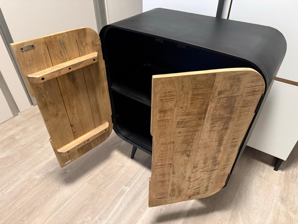 Designer Carvi industriële kast met mangohout, Ophalen, Zo goed als nieuw