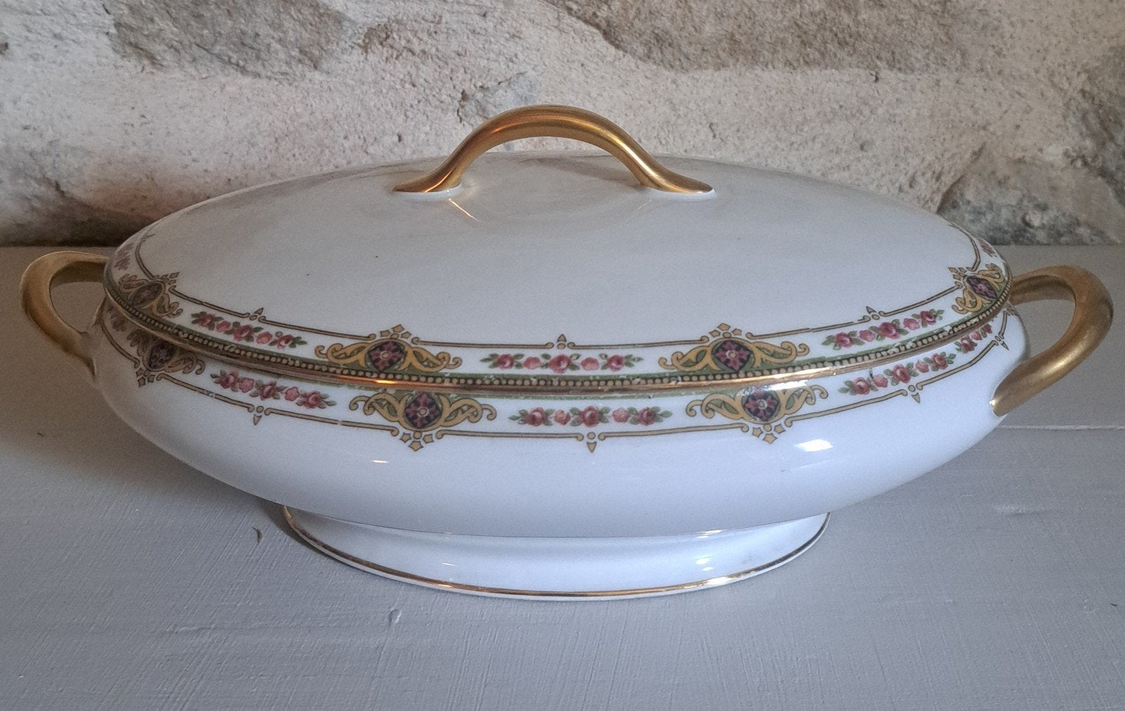 Vintage terrine met guirlande motief, Ophalen of Verzenden