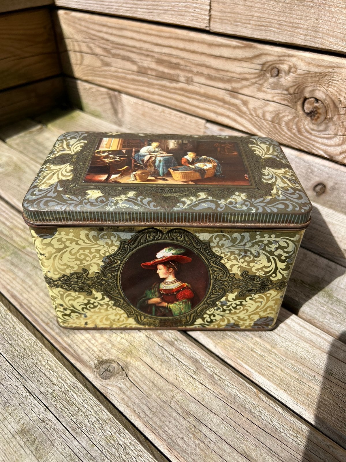 Vintage blikken trommel met klassieke afbeeldingen, Ophalen of Verzenden, Gebruikt, Overige