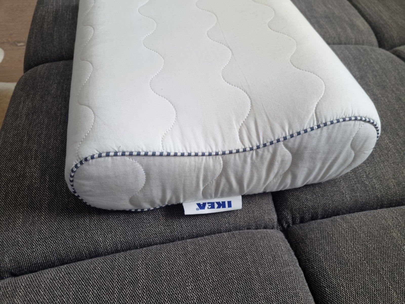 Ikea ergonomisch Kussen Hoofdkussen Slaapkussen met rits, Wit, IKEA, Hoofdkussen, Ophalen of Verzenden