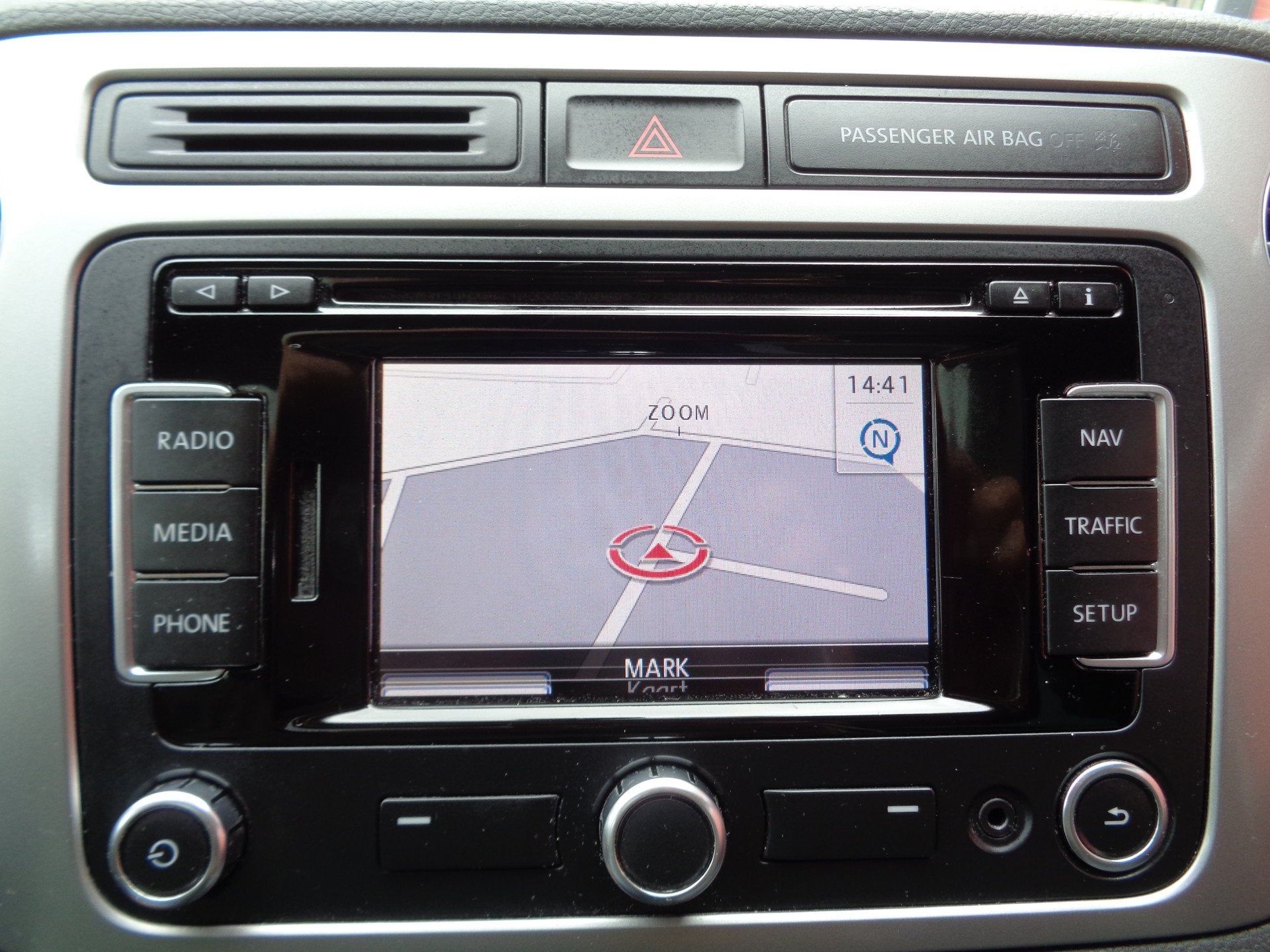 Volkswagen Tiguan 1.4 TSI Life Edition 122PK,Panodak,Camera,, Voorwielaandrijving, Euro 5, 15 km/l, Gebruikt