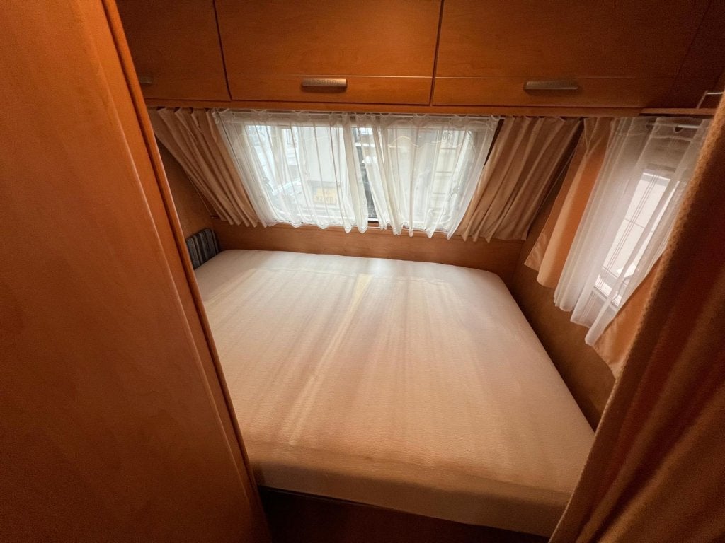 Caravelair Antares Luxe 426 Lichtgewicht, stapelbed, airco,, Schokbreker, Bedrijf, Treinzit, 750 - 1000 kg