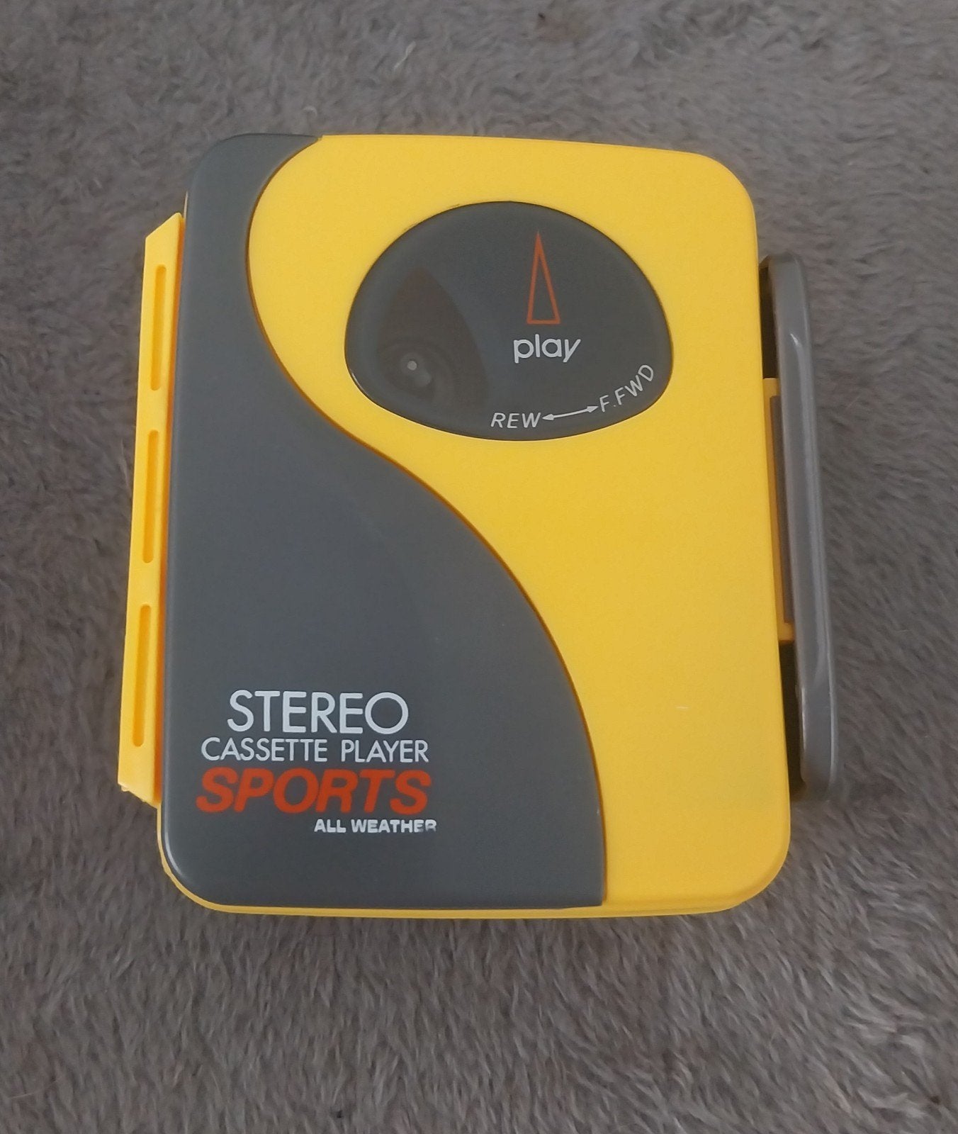 Gele Stereo Cassette Speler - Sports All Weath (lees tekst)e, Ophalen of Verzenden, Walkman
