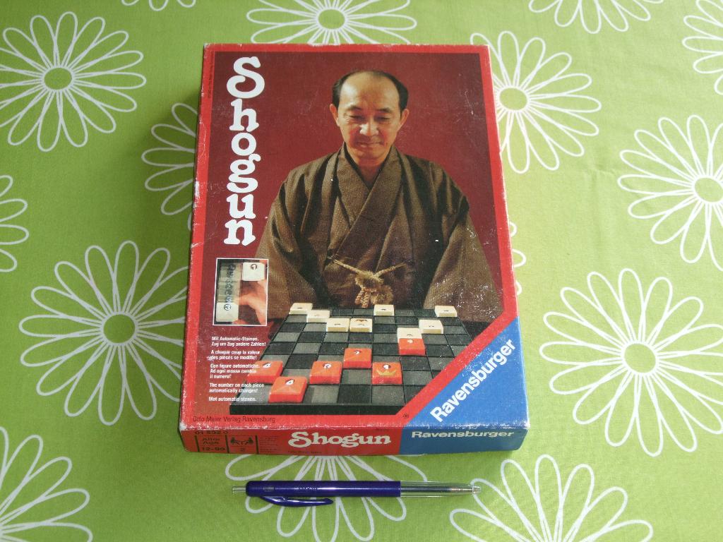 Shogun - Tactisch Japans spel - kleine editie, Hobby en Vrije tijd, Gezelschapsspellen | Bordspellen, Een of twee spelers, Ophalen of Verzenden