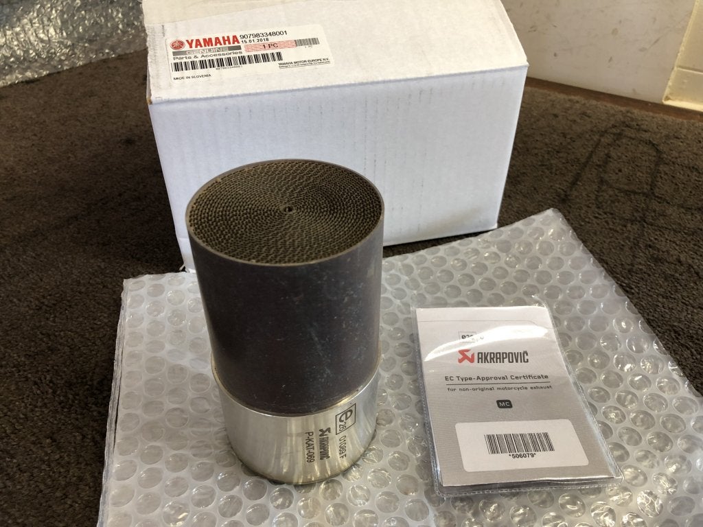 Akrapovic uitlaat katalysator P-KAT-069 X-Max 400 XMax MP3, Verzenden, Nieuw, Info@yamaha-motor.de, 2500 Shingai, Iwata, Shizuoka, 438-8501, JP