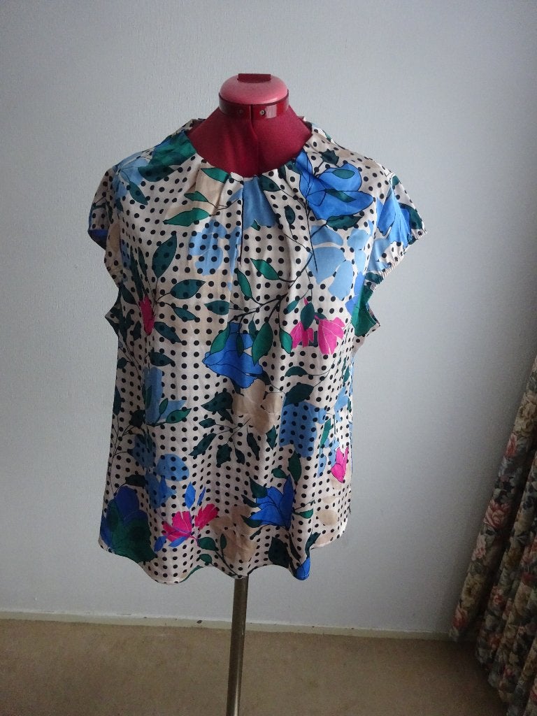 Comma top mt 46, Overige kleuren, Verzenden, Maat 46/48 (XL) of groter, Comma
