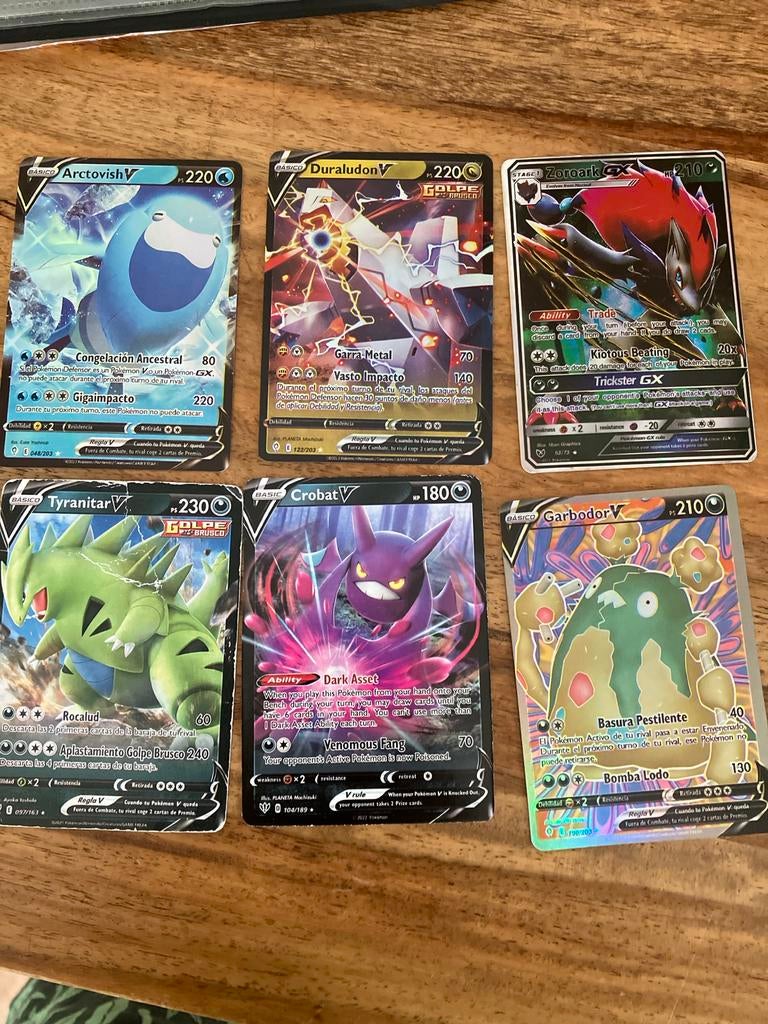 Pokémon V en GX kaarten nmr 22, Ophalen of Verzenden, Zo goed als nieuw, Meerdere kaarten