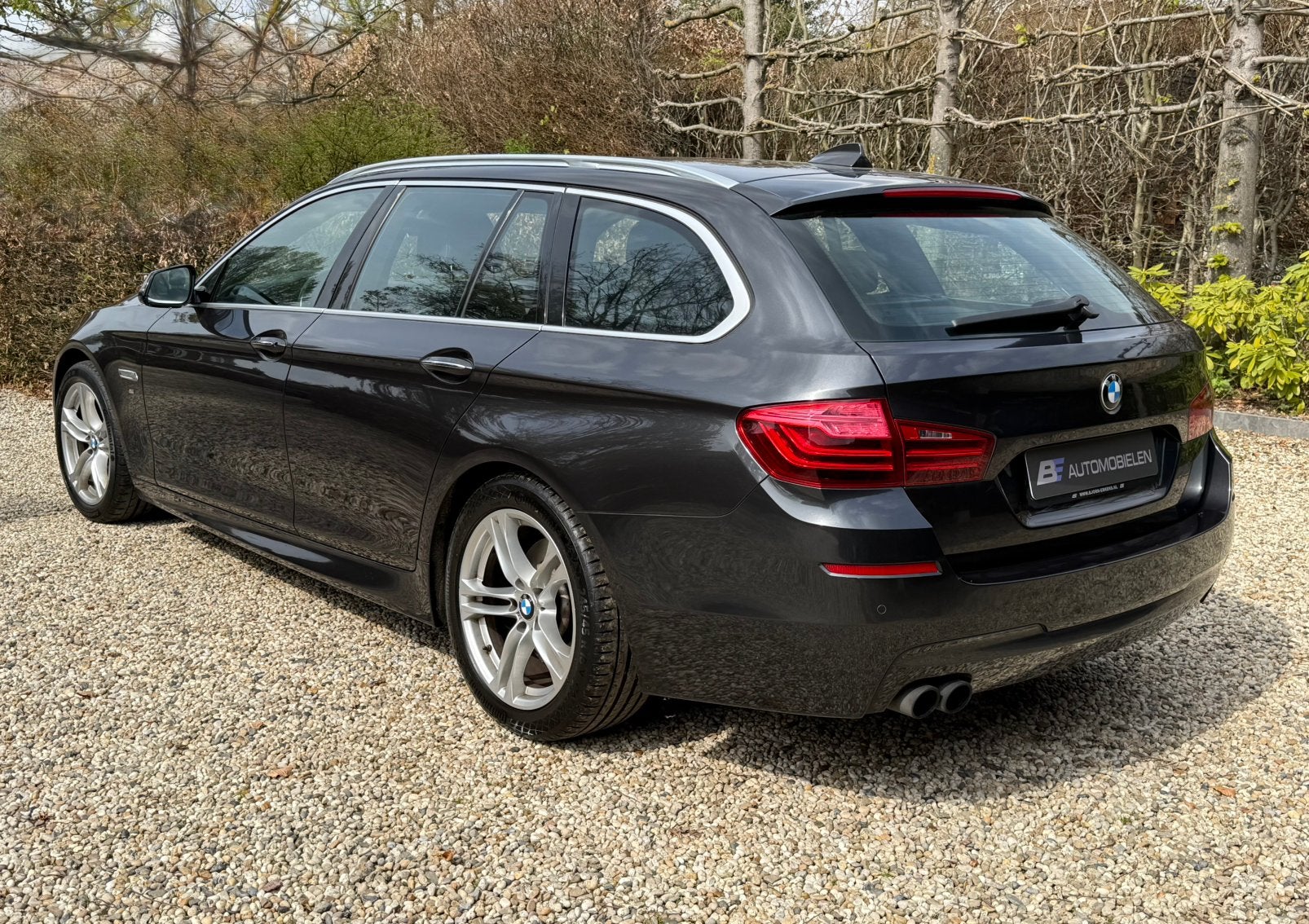 520i Touring M Sport -Sophistograu -Vol Historie -Zeer mooi, Auto's, 4 cilinders, 2000 kg, Alcantara, Origineel Nederlands