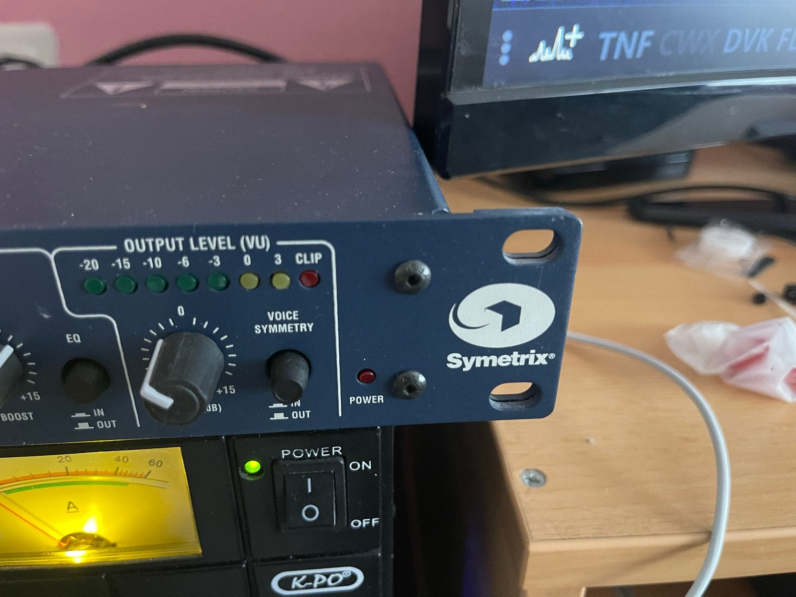 Symetrix 528e Voice Processor voor HF Transceivers, Telecommunicatie, Zenders en Ontvangers, Ophalen, Gebruikt