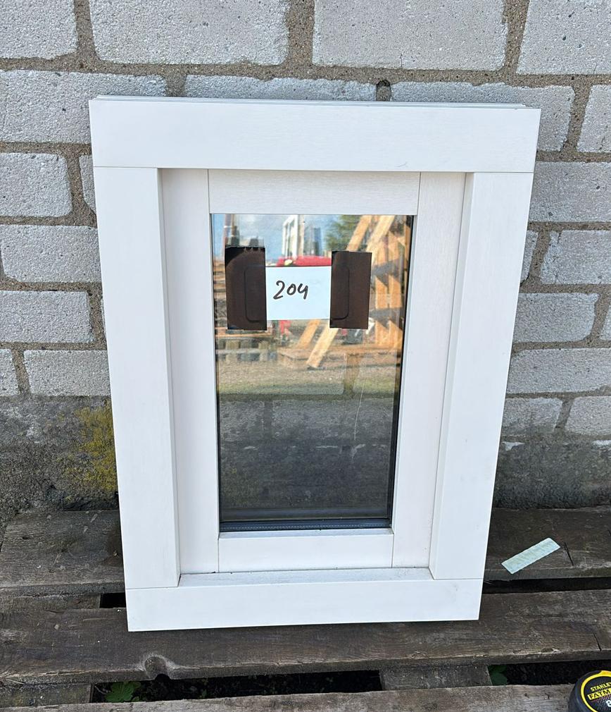 (204) Nieuw kunststof raamkozijn draai kiep incl glas, Doe-het-zelf en Verbouw, Kozijnen en Schuifpuien, Ophalen, Kunststof, Minder dan 75 cm