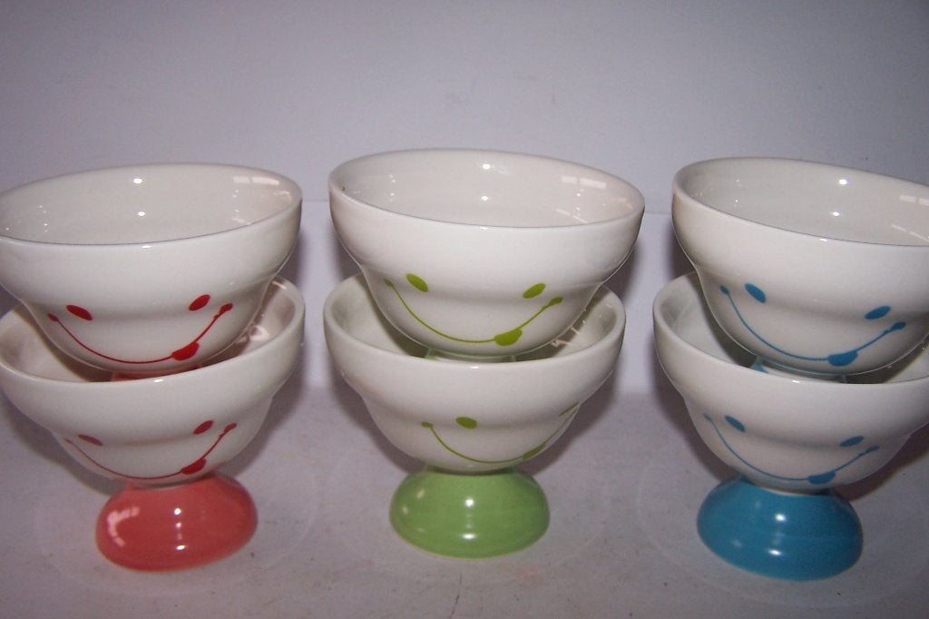 Set van 6 vrolijke ijscoupes/dessertkommen met gezichtjes, Keramiek, Ophalen of Verzenden, Zo goed als nieuw, Kom(men)