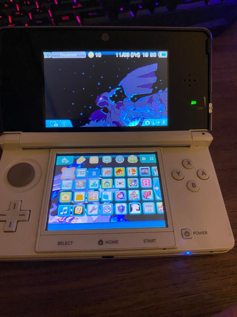 Nintendo 3ds, Ophalen of Verzenden, Zo goed als nieuw, Wit, 3DS