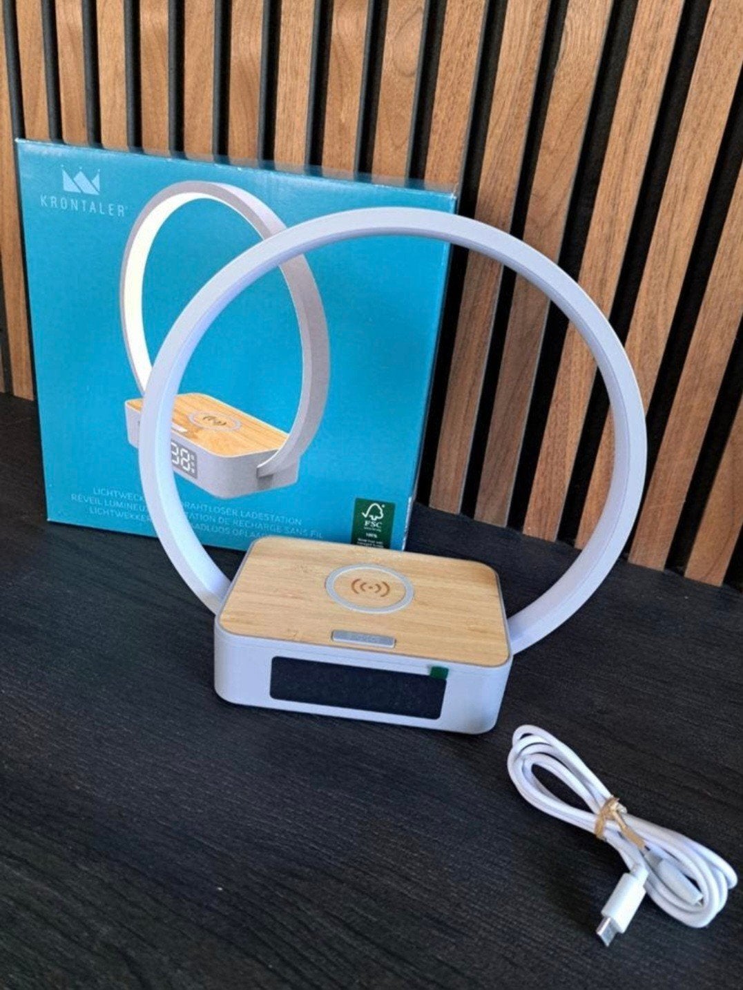 Wake-up-light met draadloos oplaadstation en wekkerfunctie, Ophalen of Verzenden, Nieuw