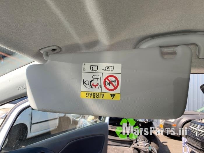 Zonneklep van een Opel Corsa, Gebruikt, -, -, Opel