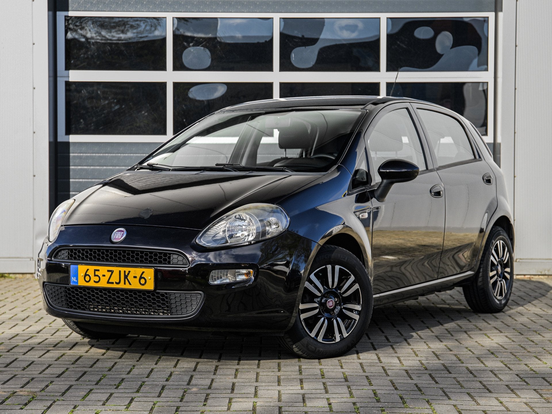 Fiat Punto Evo 0.9 TwinAir Easy | Climate control | Cruise c, Auto's, Fiat, Voorwielaandrijving, Euro 5, Gebruikt, Zwart
