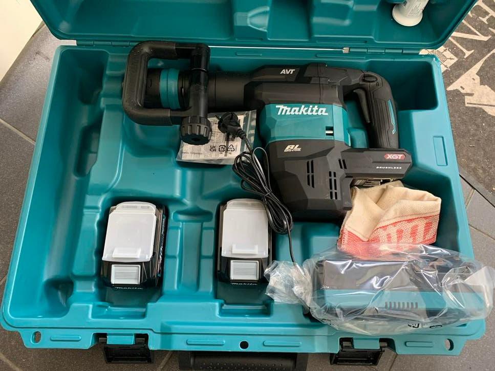Makita Breekhamer 40V XGT met 2 accu's en lader, Ophalen, 600 watt of meer, Boor- en/of Breekhamer, Zo goed als nieuw
