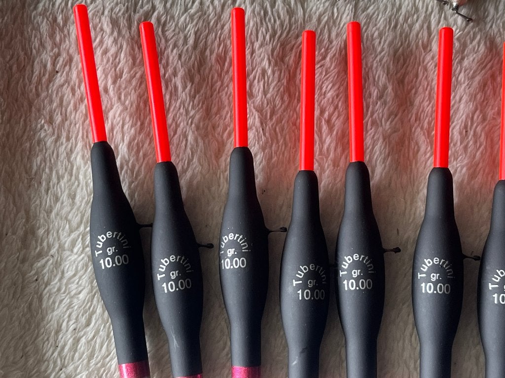 adv 905 / NIEUW set 28 dobbers TUBERTINI 10 gr, Watersport en Boten, Ophalen of Verzenden, Nieuw, Dobber of Lood