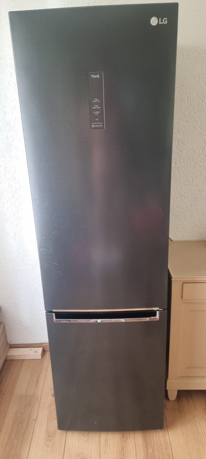 LG Koel-vriescombinatie Zwart, Ophalen, 200 liter of meer, 60 cm of meer, Met aparte vriezer