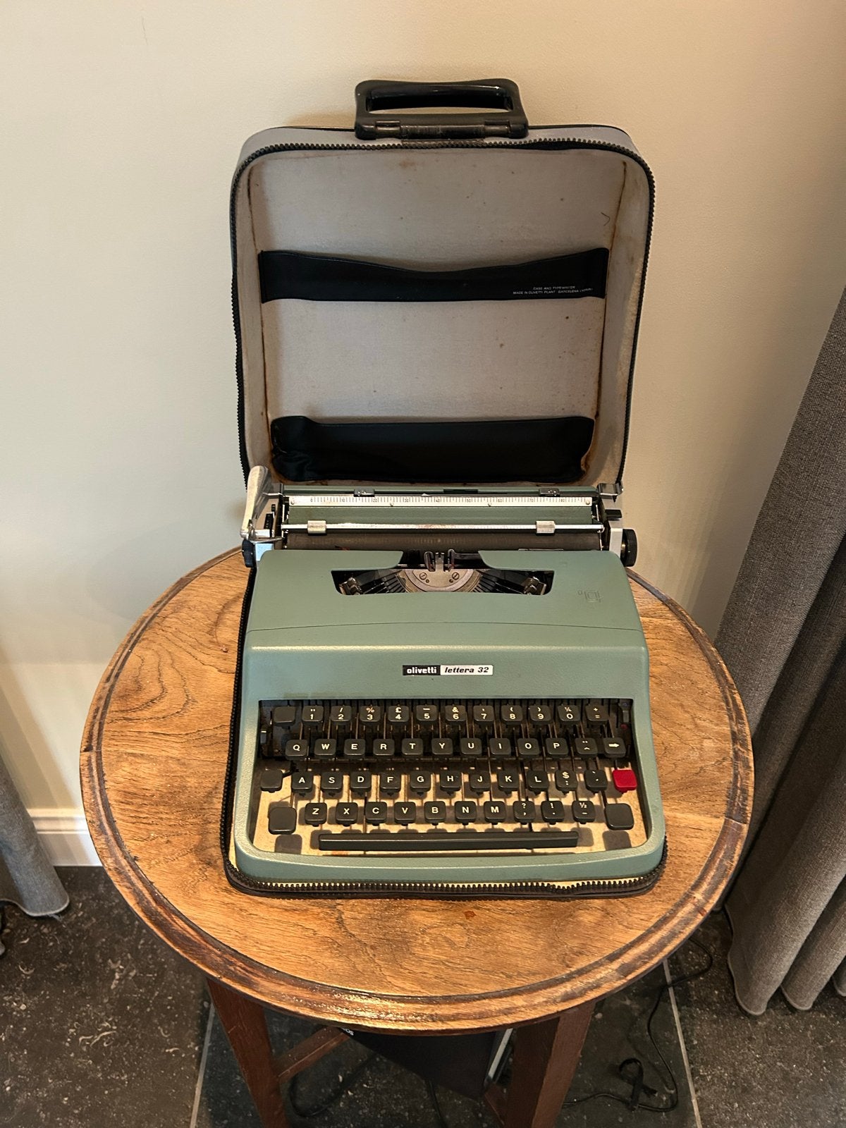 Olivetti Typewriter - Lettera 32, Diversen, Ophalen of Verzenden, Gebruikt