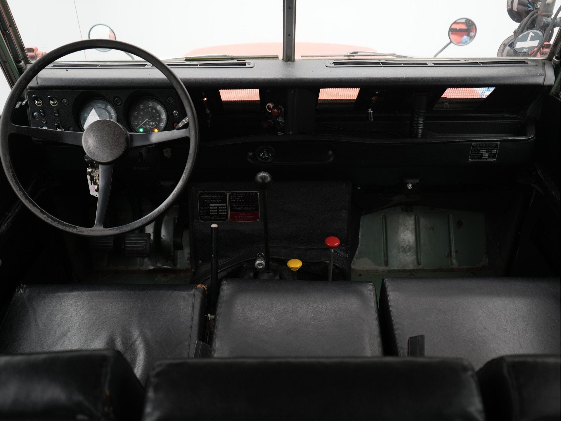 Land Rover 109 MK III 2.6L 83-86 Pk Petrol Kleinlöschfahrze, foto 10