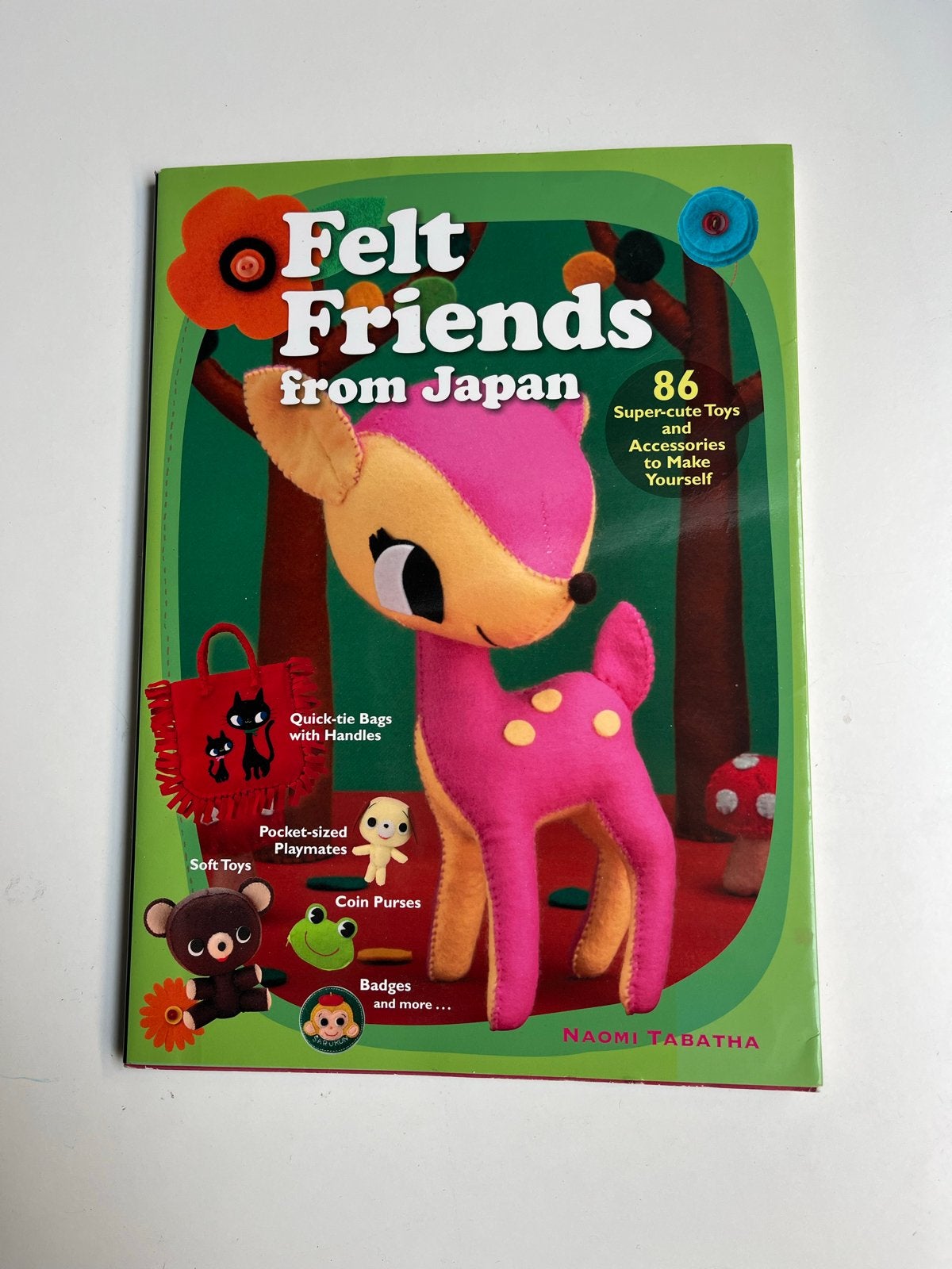 Felt Friends from Japan: 86 Superleuke Vilt Projecten, Hobby en Vrije tijd, Ophalen of Verzenden, Zo goed als nieuw, Boek of Patroon