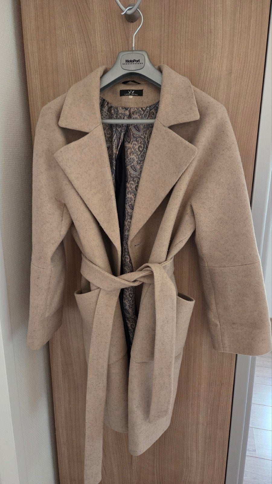 Liotti Moda wollen dames jas - Maat M/L, Maat 38/40 (M), Beige, Ophalen of Verzenden, Zo goed als nieuw