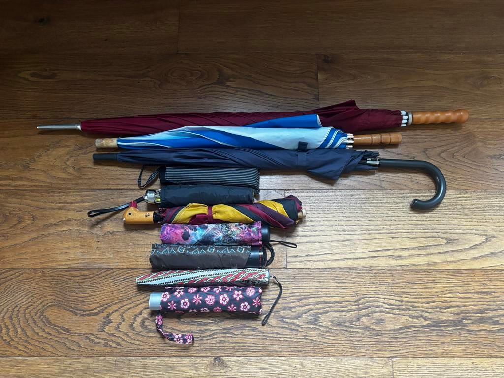 Diverse paraplu's - Verschillende kleuren en maten, Ophalen of Verzenden, Gebruikt, Overige kleuren
