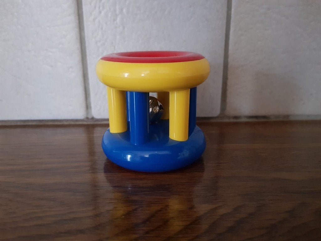 Mooie Baby rammelaar met belletje van Ambi Toys, Ophalen of Verzenden, Zo goed als nieuw, Rammelaar, Met geluid