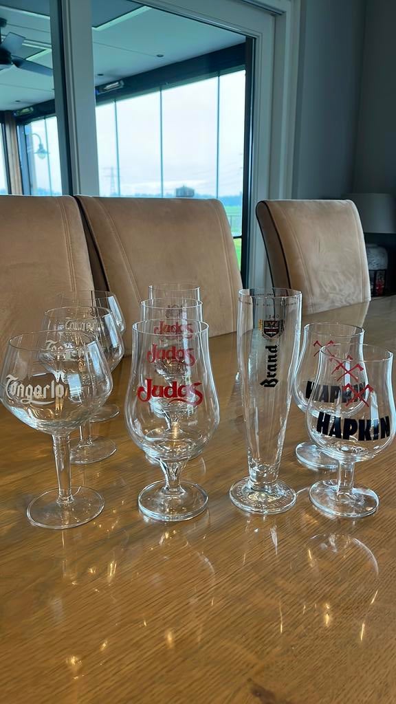 Diverse bierglazen 9 stuks, Verzamelen, Ophalen, Zo goed als nieuw, Bierglas