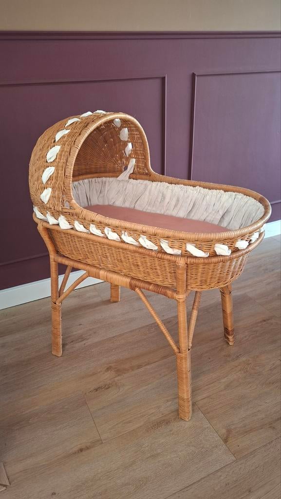 Vintage rieten babywieg, Ophalen, Wieg