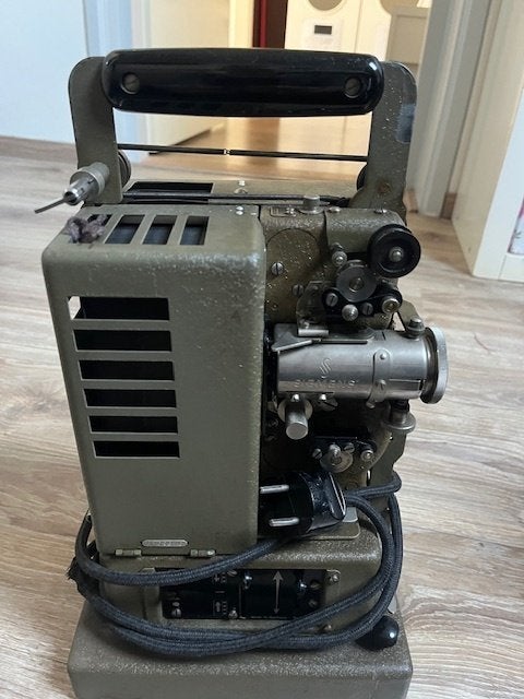 Siemens film projector, Verzamelen, Ophalen of Verzenden, Gebruikt, Film, Gebruiksvoorwerp