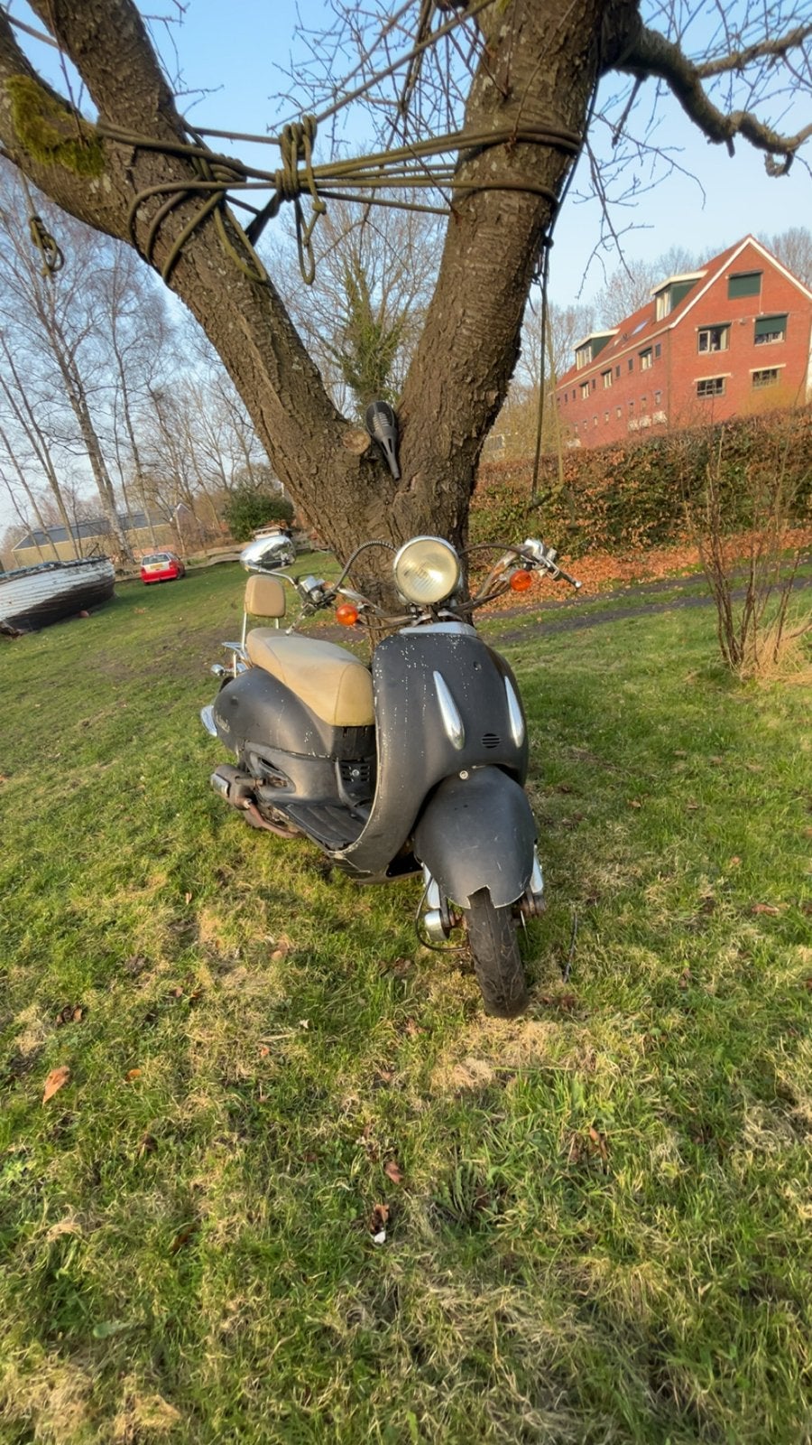 Grande Retro scooter - Loopt niet (geen compressie), Ophalen of Verzenden, Gebruikt