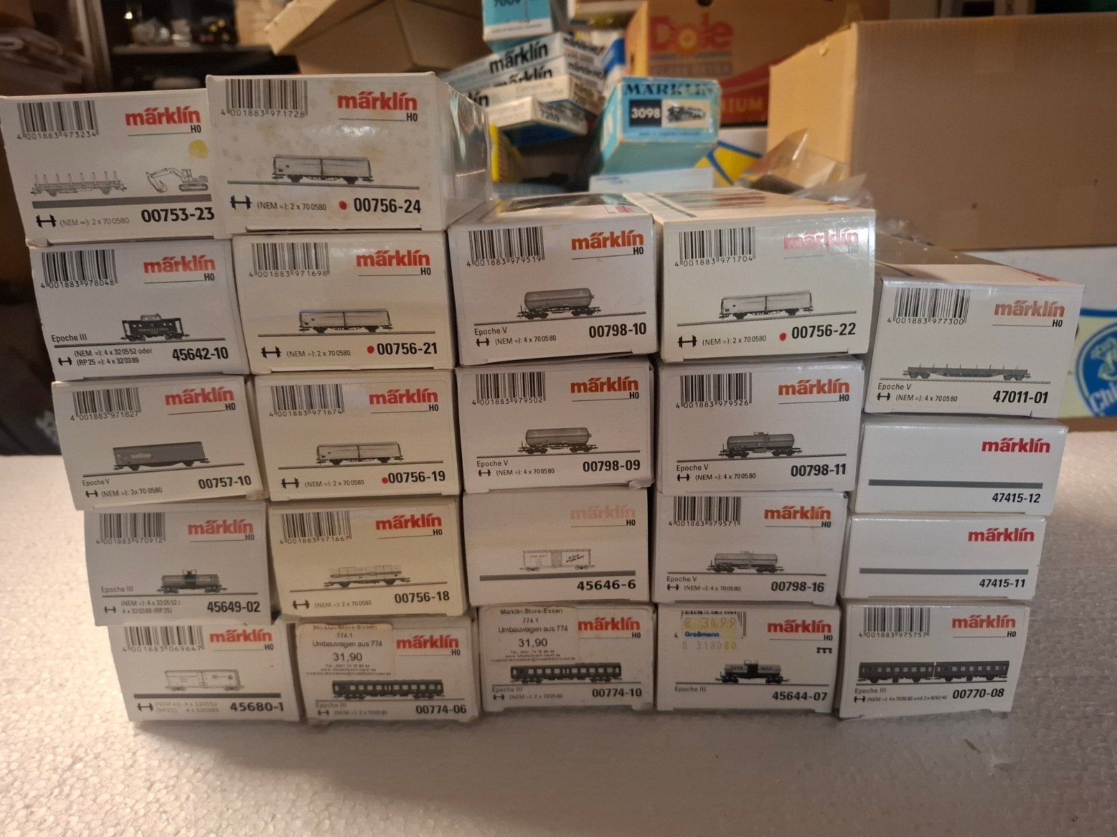 Marklin display wagons in ho 22 stuks, Hobby en Vrije tijd, Modeltreinen | H0, Wisselstroom, Wagon, Ophalen of Verzenden, Zo goed als nieuw