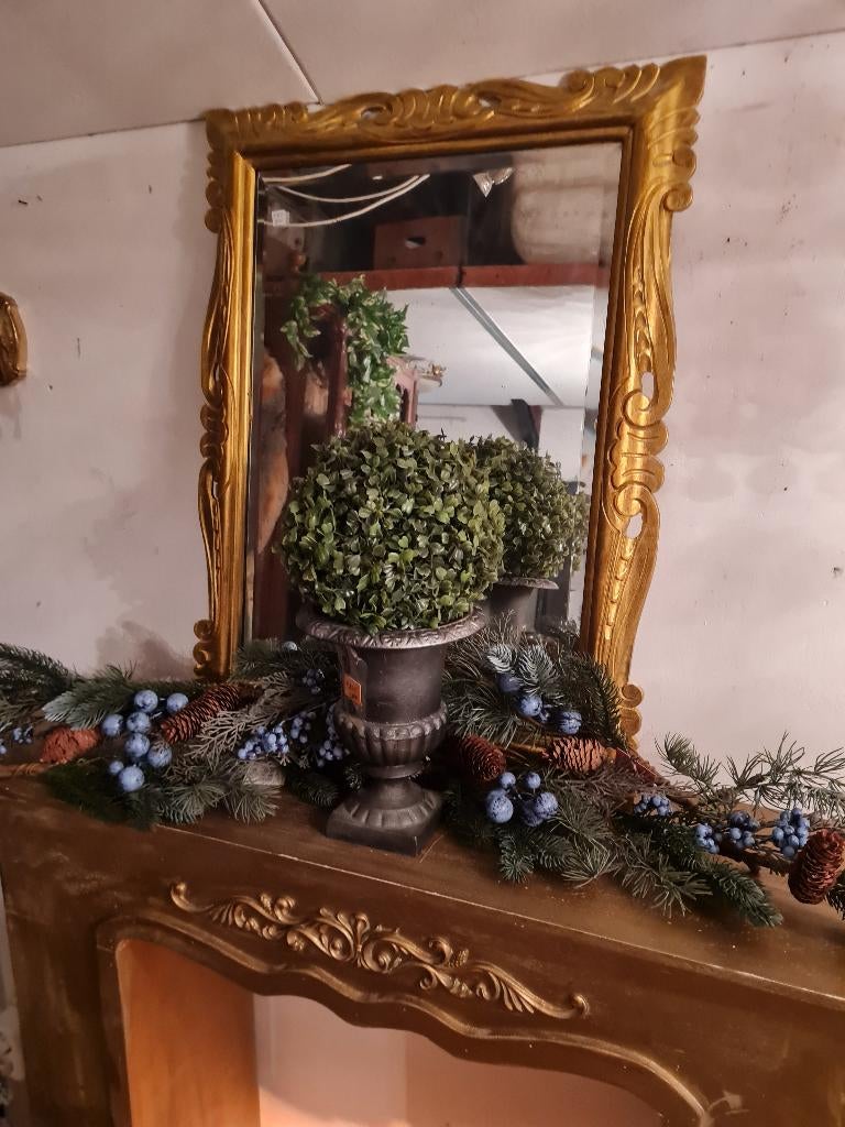 Vintage gietijzeren Versaille vaas/ tuin vaas / bloempot, Heikant 21 Kaatsheuvel, Belle Vieille Brocante, Ophalen of Verzenden