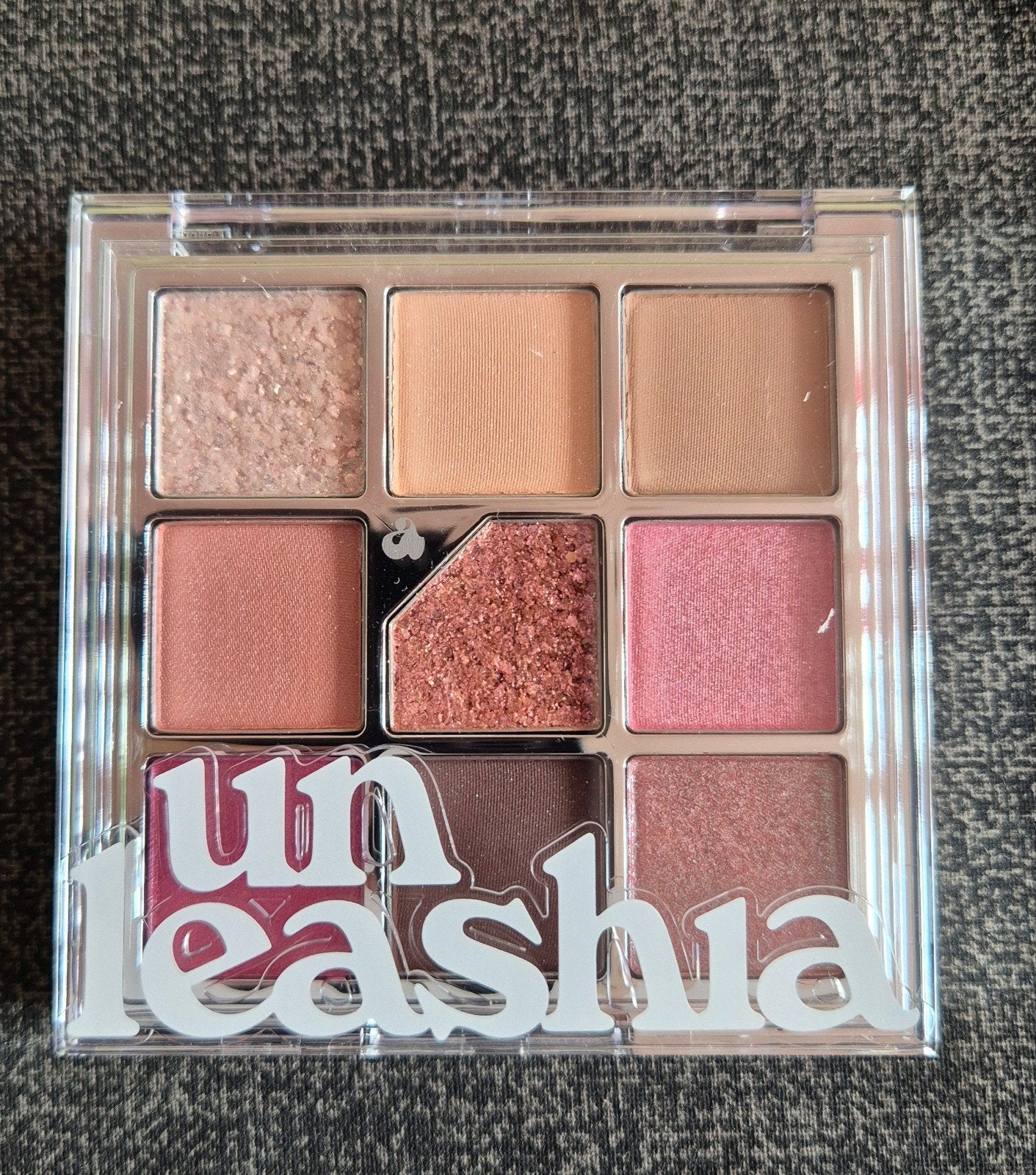 Nieuw Unleashia Glitterpedia Oogschaduw Palet N1, Nieuw, Ophalen of Verzenden, Make-up, Overige kleuren