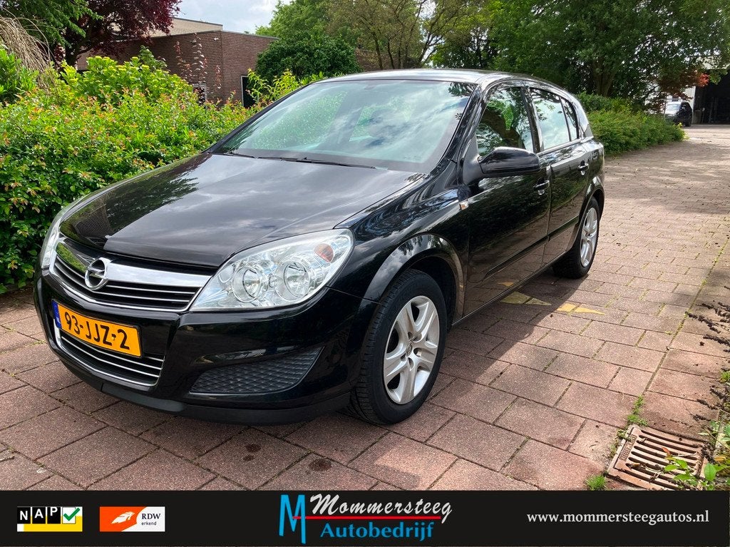 Opel Astra 1.6 Edition Airco/Cruise Apk 07-2027, Auto's, Opel, Voorwielaandrijving, 635 kg, 116 pk, Zwart