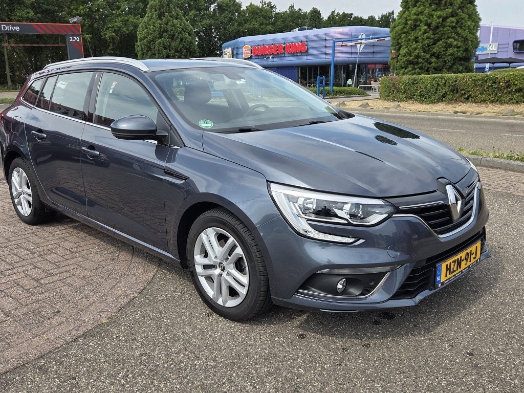 Renault Mégane Estate 1.5 Blue dCi 115pk 2020 Grijs, Auto's, Renault, 1442 kg, Stof, Stationwagon, Particulier