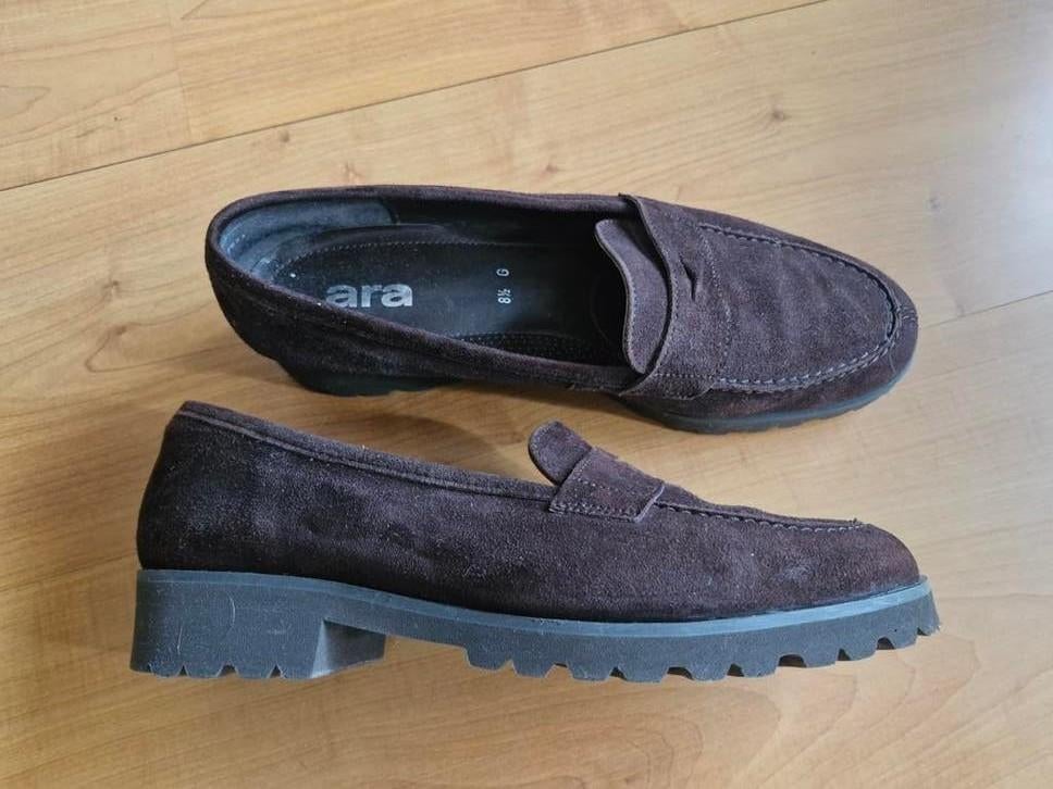 ARA suede loafers instappers maat 42.5 bruin, Kleding | Dames, Ophalen of Verzenden, Zo goed als nieuw, Bruin, Instappers