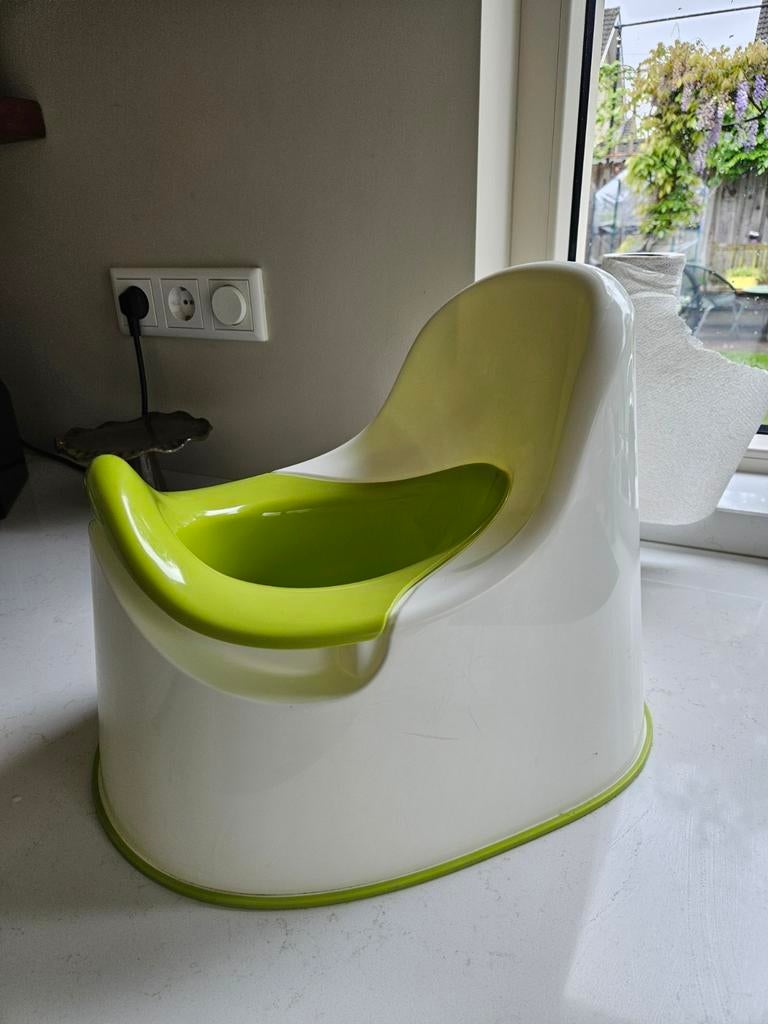 Potje voor kinderen - wit met groen, Ophalen, Zo goed als nieuw