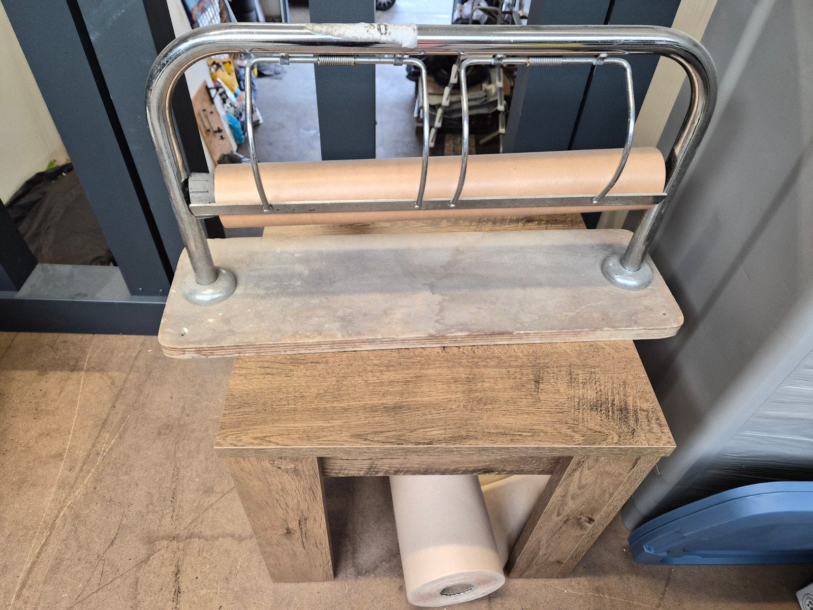inpakpapier rolhouder + xtra rol, Ophalen