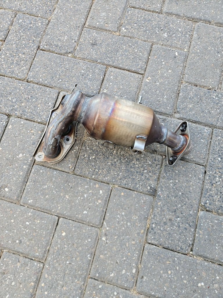 KATALYSATOR PEUGEOT 107/ TOYOTA AYGO /CITROËN C1, Niet ingevuld, Gebruikt, Niet ingevuld, Ophalen of Verzenden