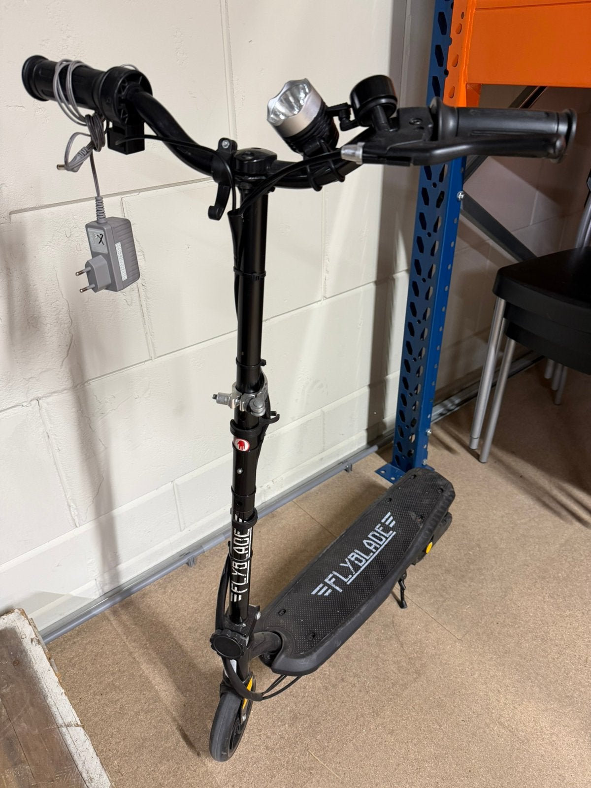 Elekrtische step | zo goed als nieuw | lader kwijt, Ophalen, Zo goed als nieuw, Elektrische step (E-scooter)