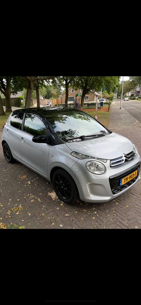 Citroën C1 1.0 VTi 72PK 5 drs, airco , lage km stand, Auto's, Citroën, Voorwielaandrijving, Stof, Zwart, 4 stoelen