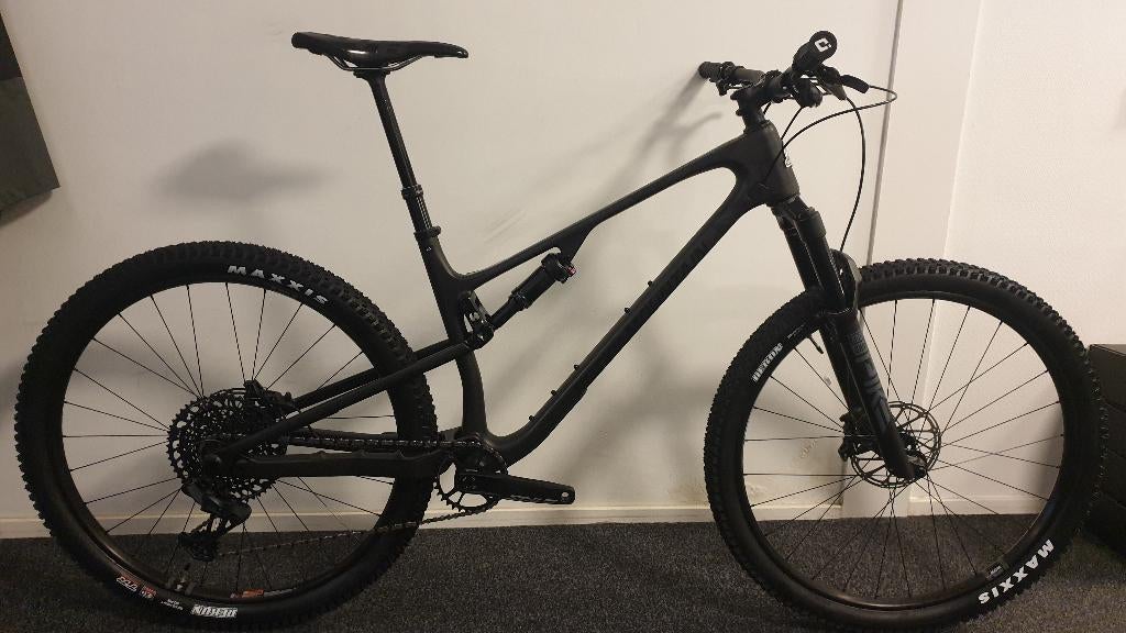 Rocky Mountain Element C50 Framemaat L Neiuw! Carbon Fully, Fietsen en Brommers, Fietsen | Mountainbikes en ATB, Nieuw, Overige merken
