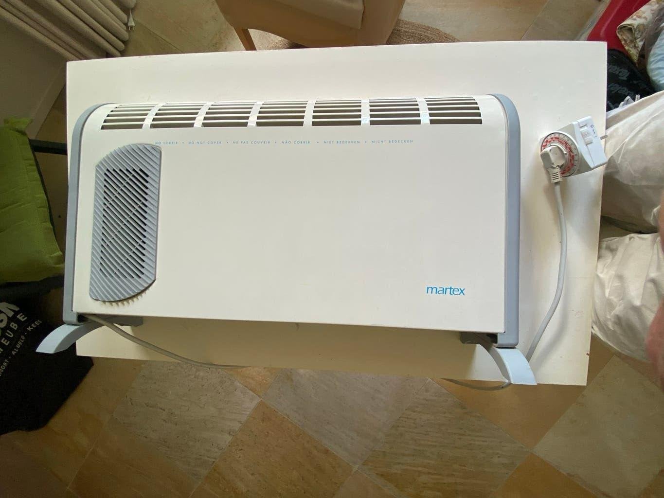 Martex Elektrische Kachel 2000W - Compact en Krachtig, Witgoed en Apparatuur, Ophalen, Gebruikt, Tafel- of Grondventilator, Verwarmen